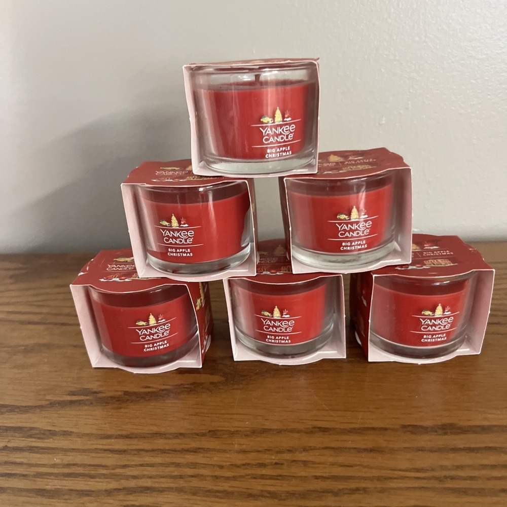 Yankee Candle Big Apple Christmas Mini‎ Jar Candle 1.3oz Tea Light Lot of 6